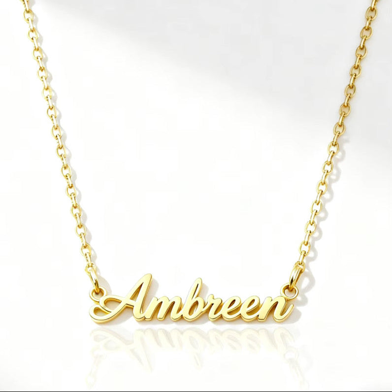 Elegante personalisierte Namenskette